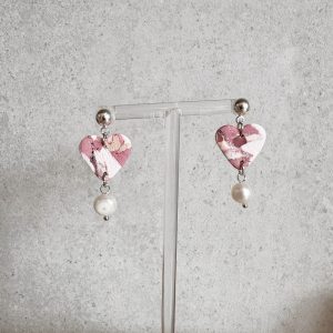 pink and white marbled heart dropdown earrings with single pearl
