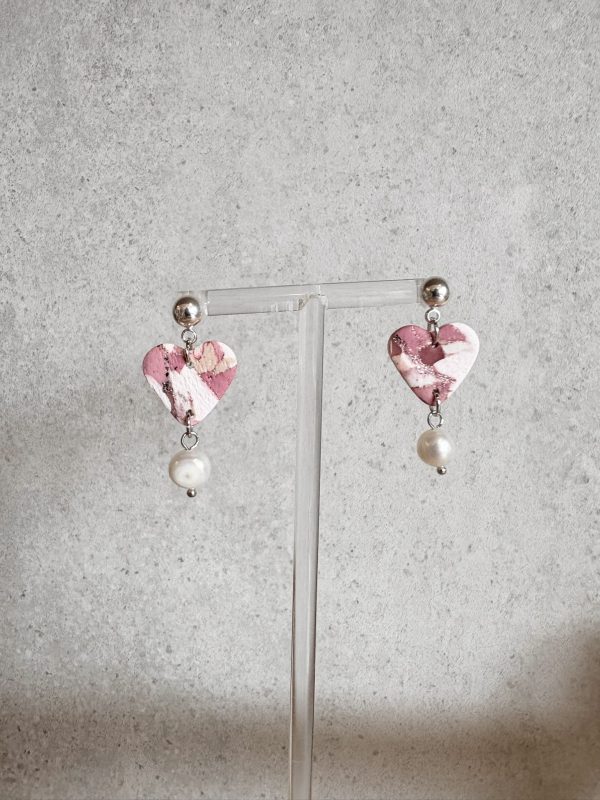 pink and white marbled heart dropdown earrings with single pearl
